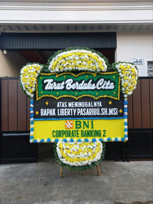 Papan Bunga Duka di Suwela